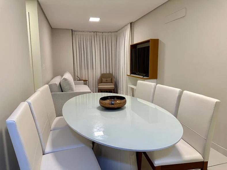 Beira Mar Com 2 Quartos Apartamento *